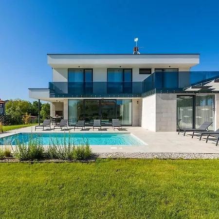 Villa Celi Comfortable Pula