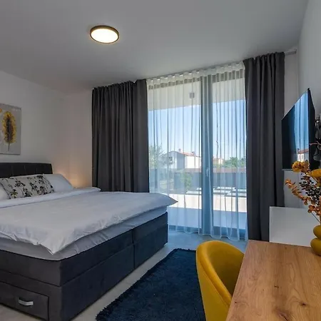 Celi Comfortable Villa Pula